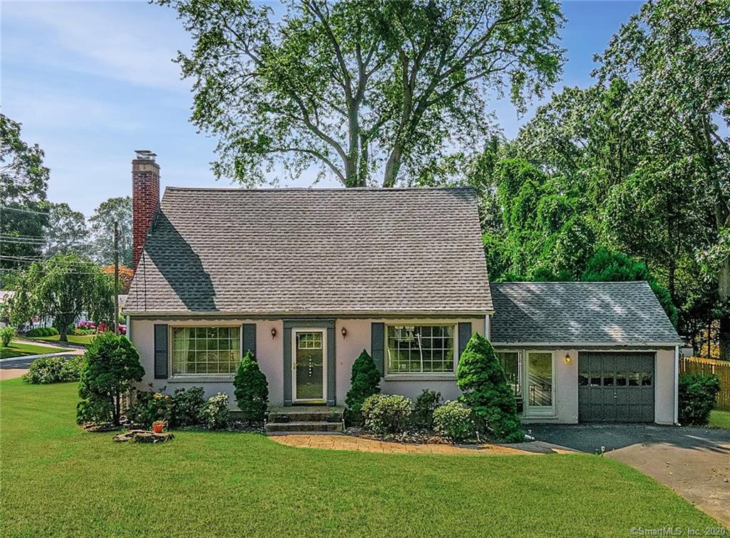 1015 Whippoorwill Lane Stratford CT 06614