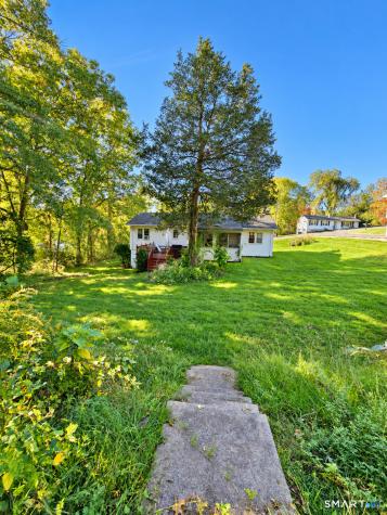 92 Perry Road Hamden CT 06514