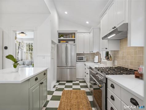 6 Park Lane Darien CT 06820