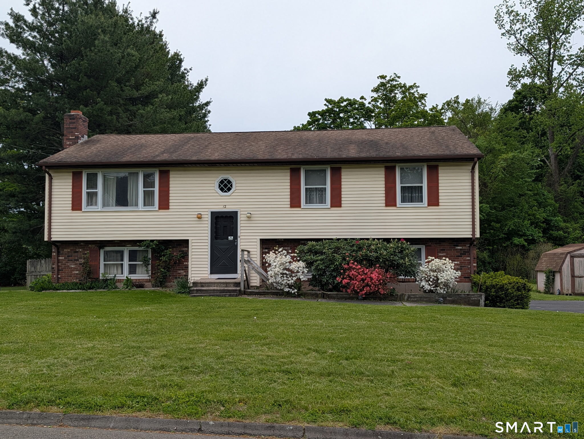 12 Sunrise Terrace Plainville CT 06062