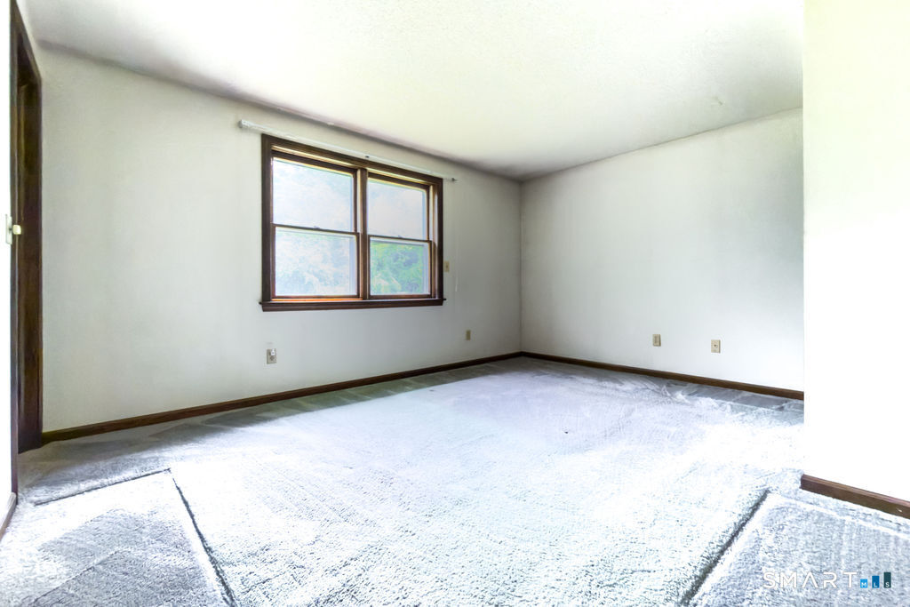 12 Sunrise Terrace Plainville CT 06062