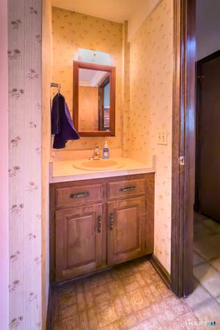 12 Sunrise Terrace Plainville CT 06062