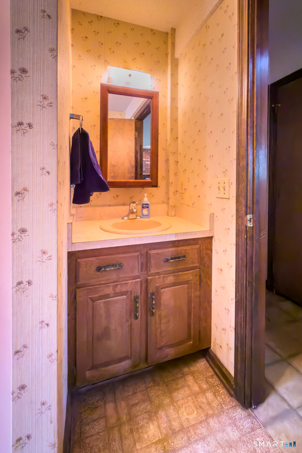 12 Sunrise Terrace Plainville CT 06062