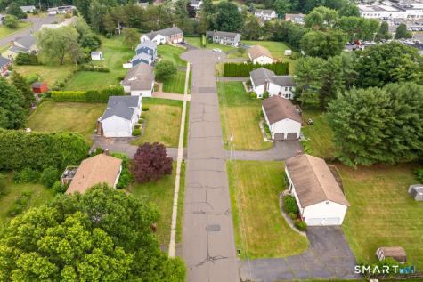 12 Sunrise Terrace Plainville CT 06062
