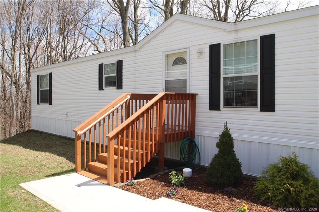 76 Mountainview Road East Hampton CT 06424