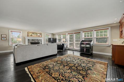 12 Ludlow Manor Norwalk CT 06855