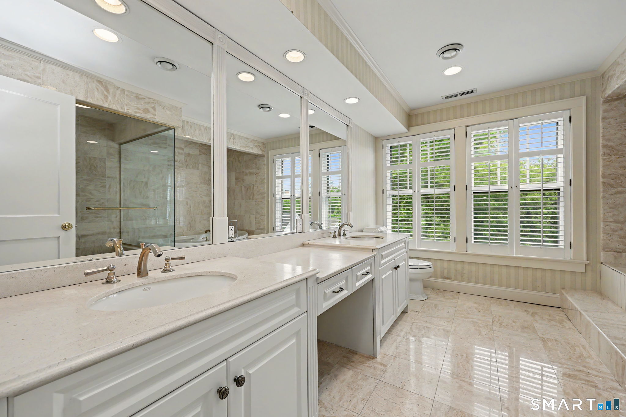 12 Ludlow Manor Norwalk CT 06855