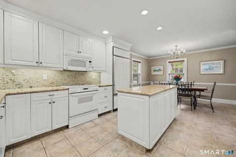 12 Ludlow Manor Norwalk CT 06855