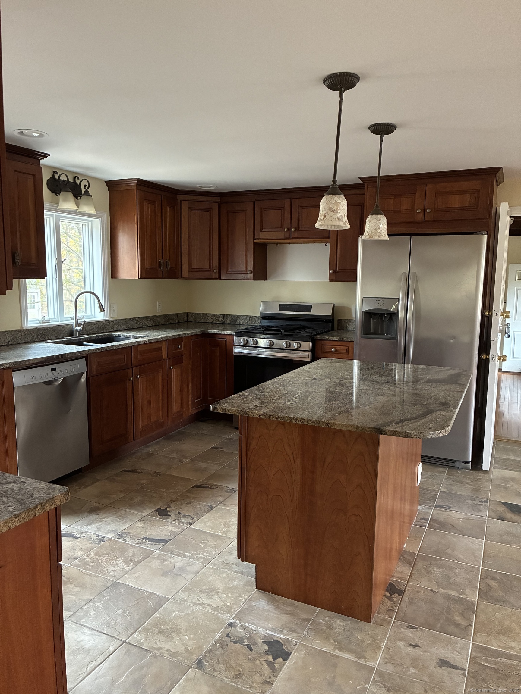 202 Cemetery Road Canterbury CT 06331