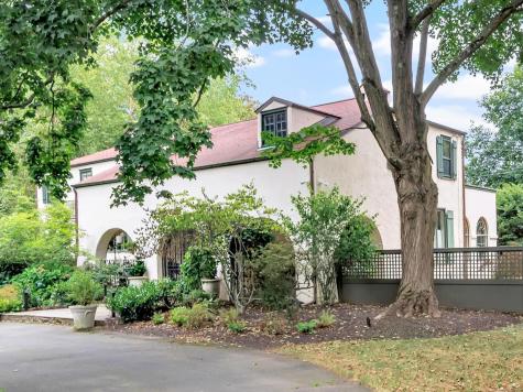 61 Clapboard Hill Road Westport CT 06880