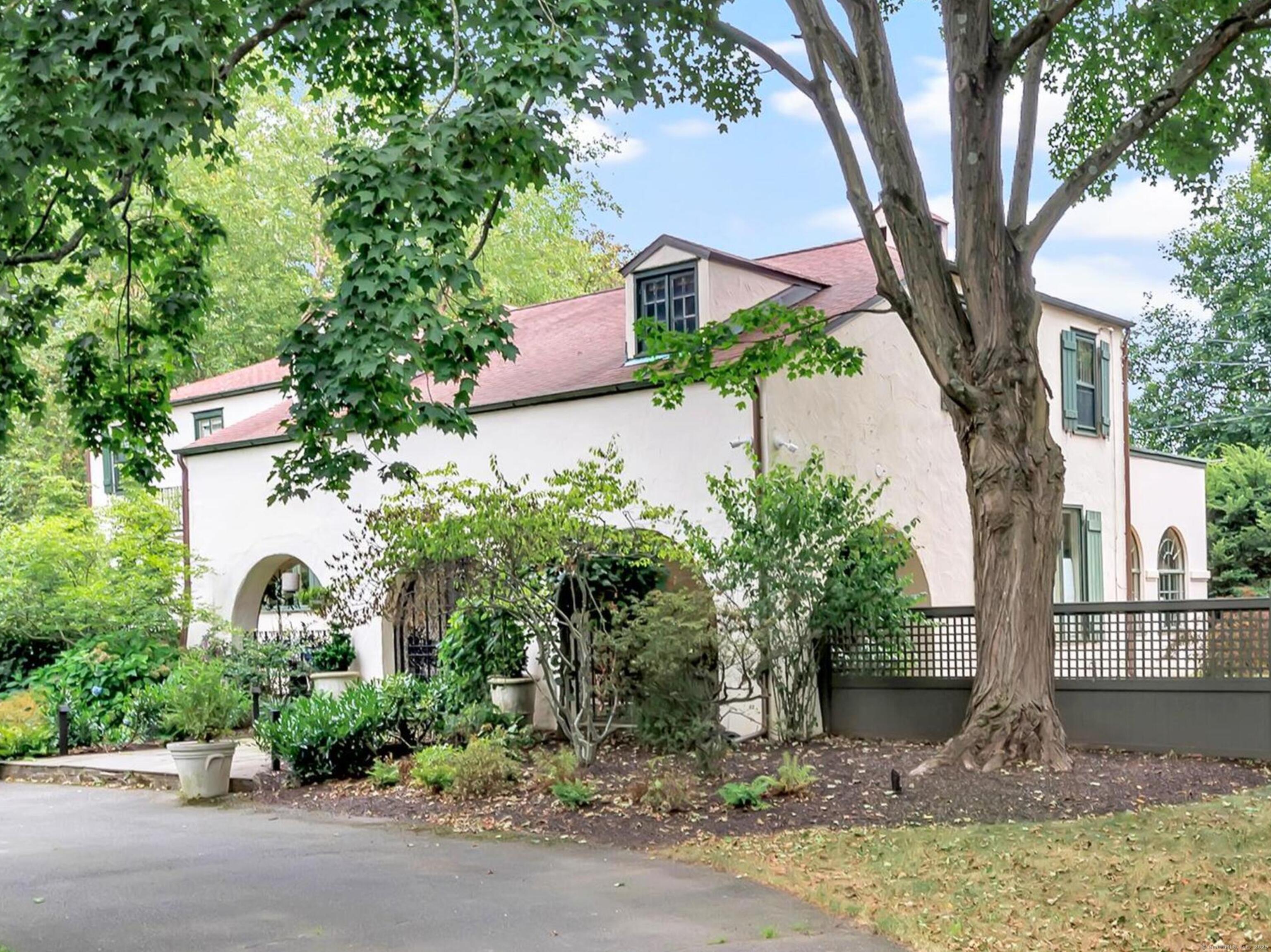 61 Clapboard Hill Road Westport CT 06880