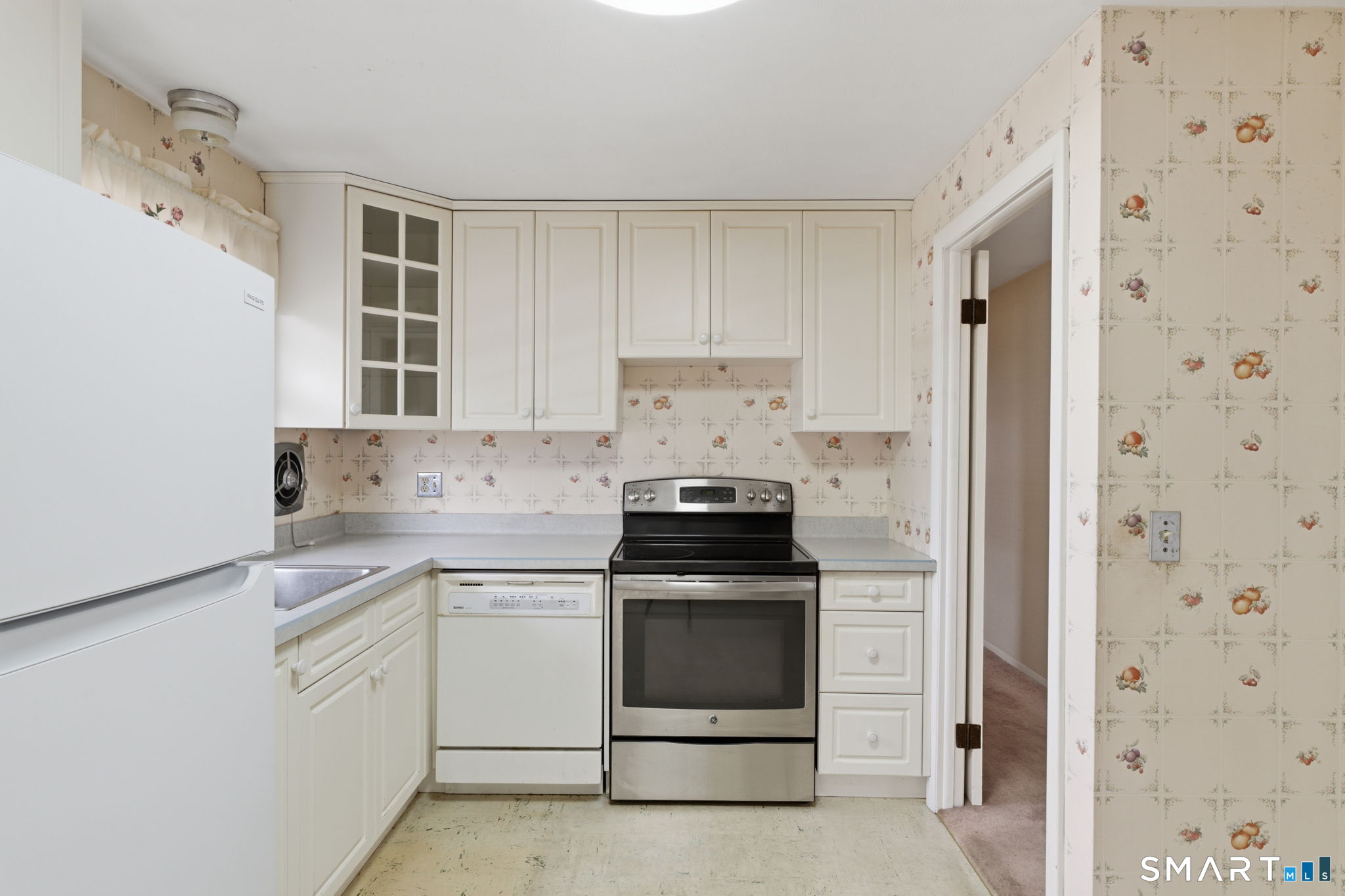29 Butternut Drive East Hartford CT 06118