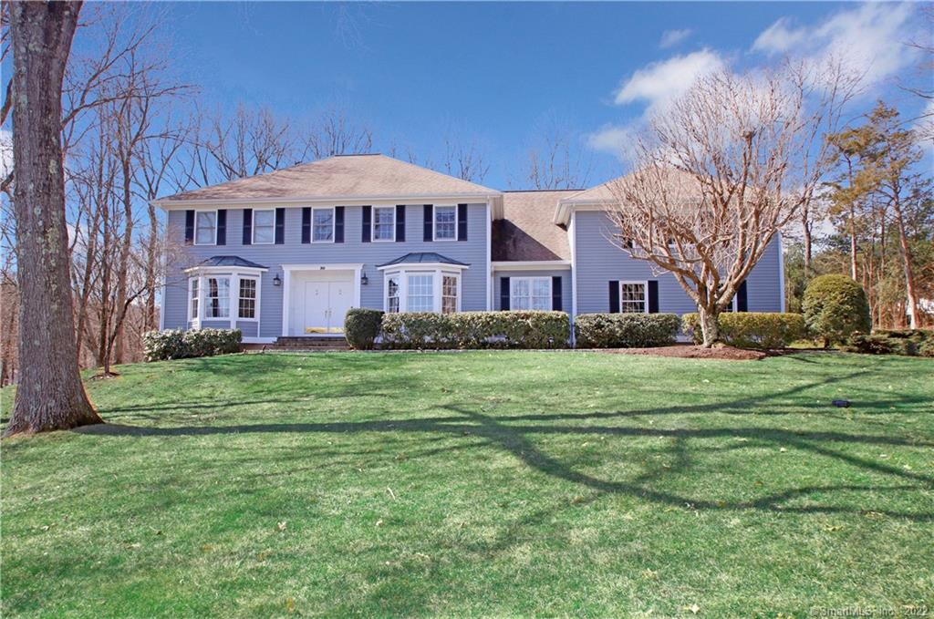 30 Ashford Lane Newtown CT 06470