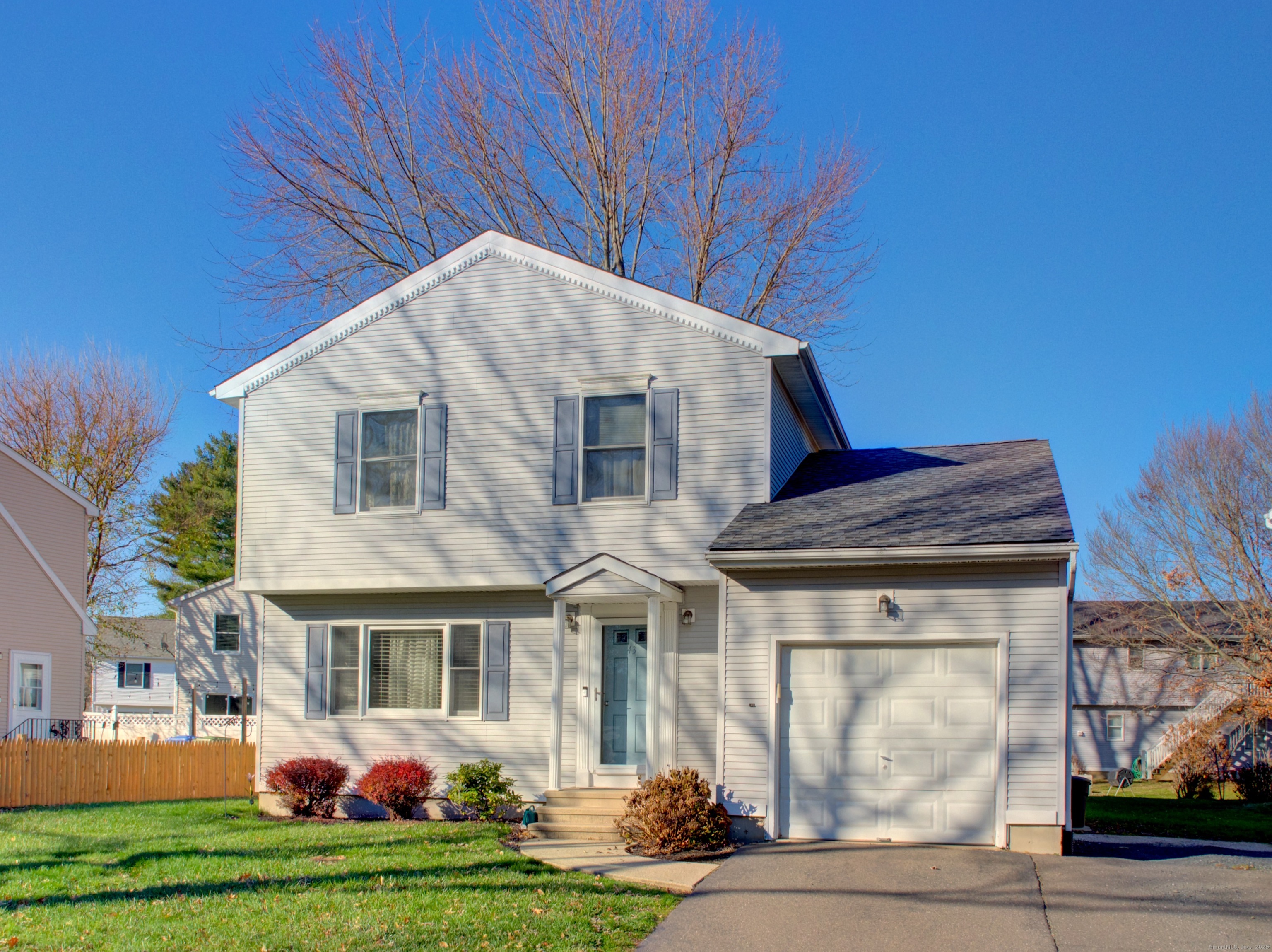 43 Kingsbury Lane Glastonbury CT 06033