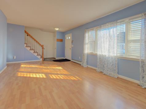 43 Kingsbury Lane Glastonbury CT 06033