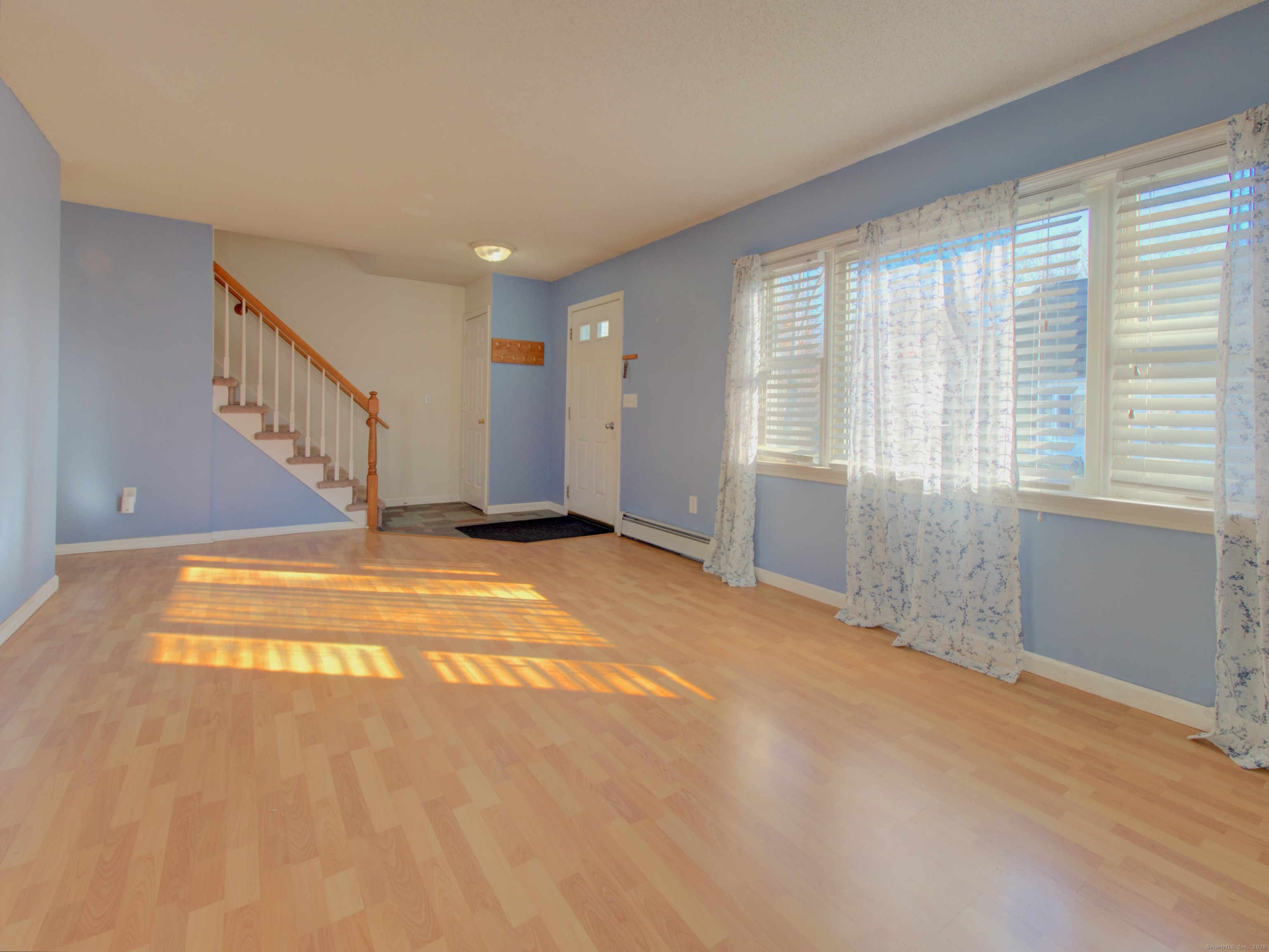 43 Kingsbury Lane Glastonbury CT 06033