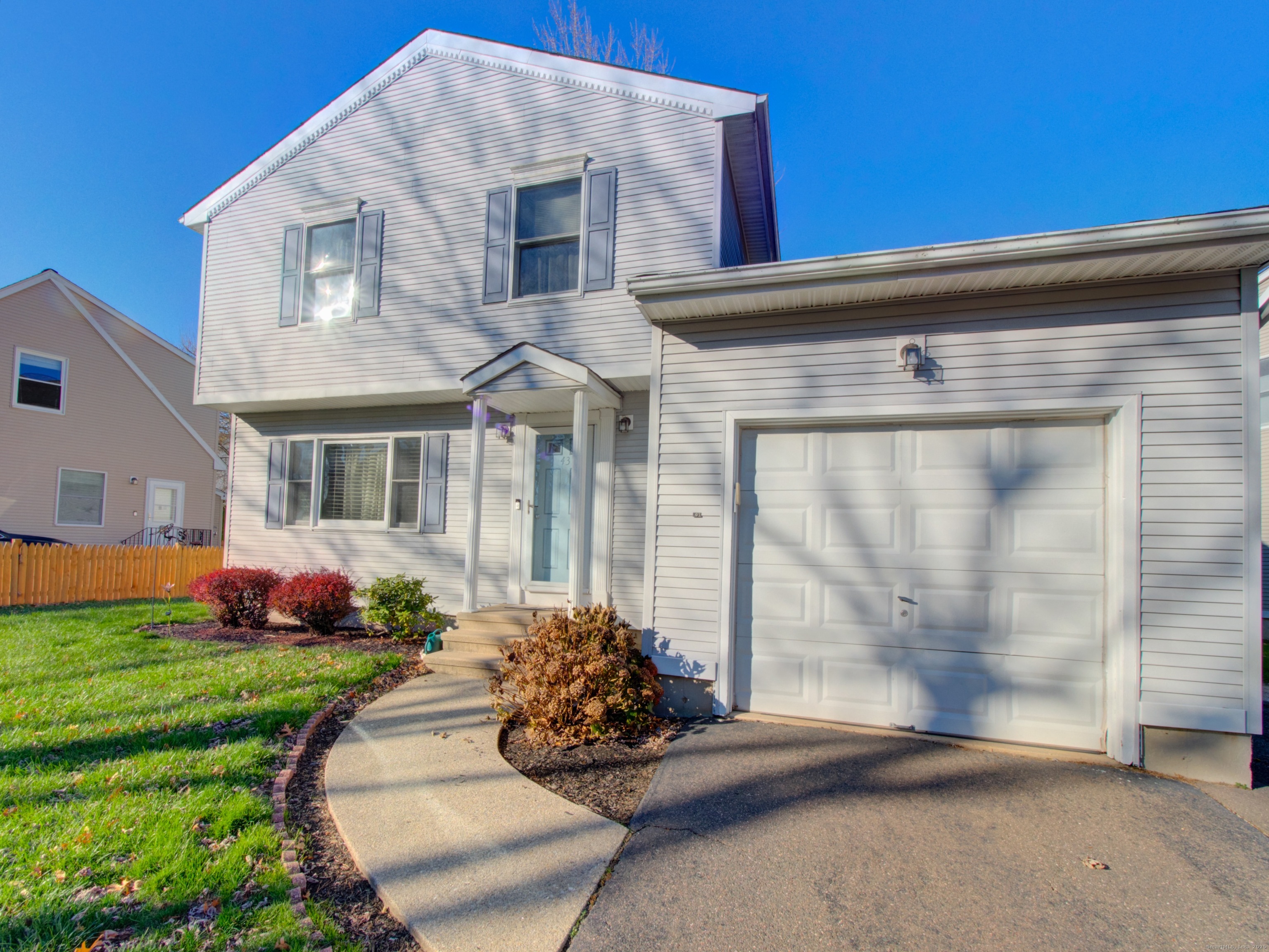 43 Kingsbury Lane Glastonbury CT 06033