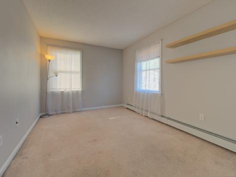 43 Kingsbury Lane Glastonbury CT 06033