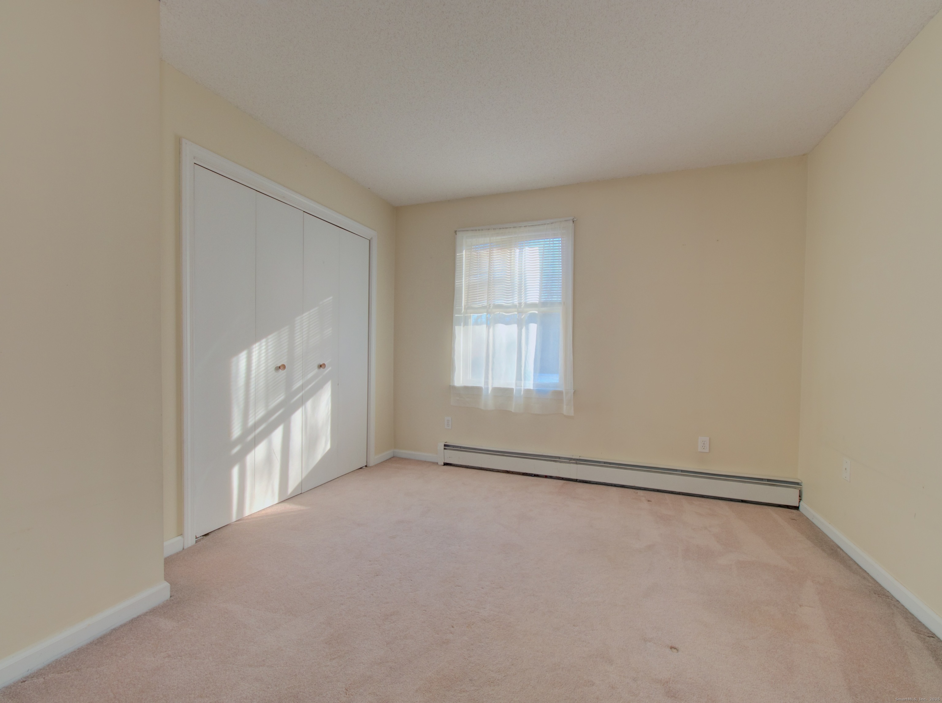 43 Kingsbury Lane Glastonbury CT 06033