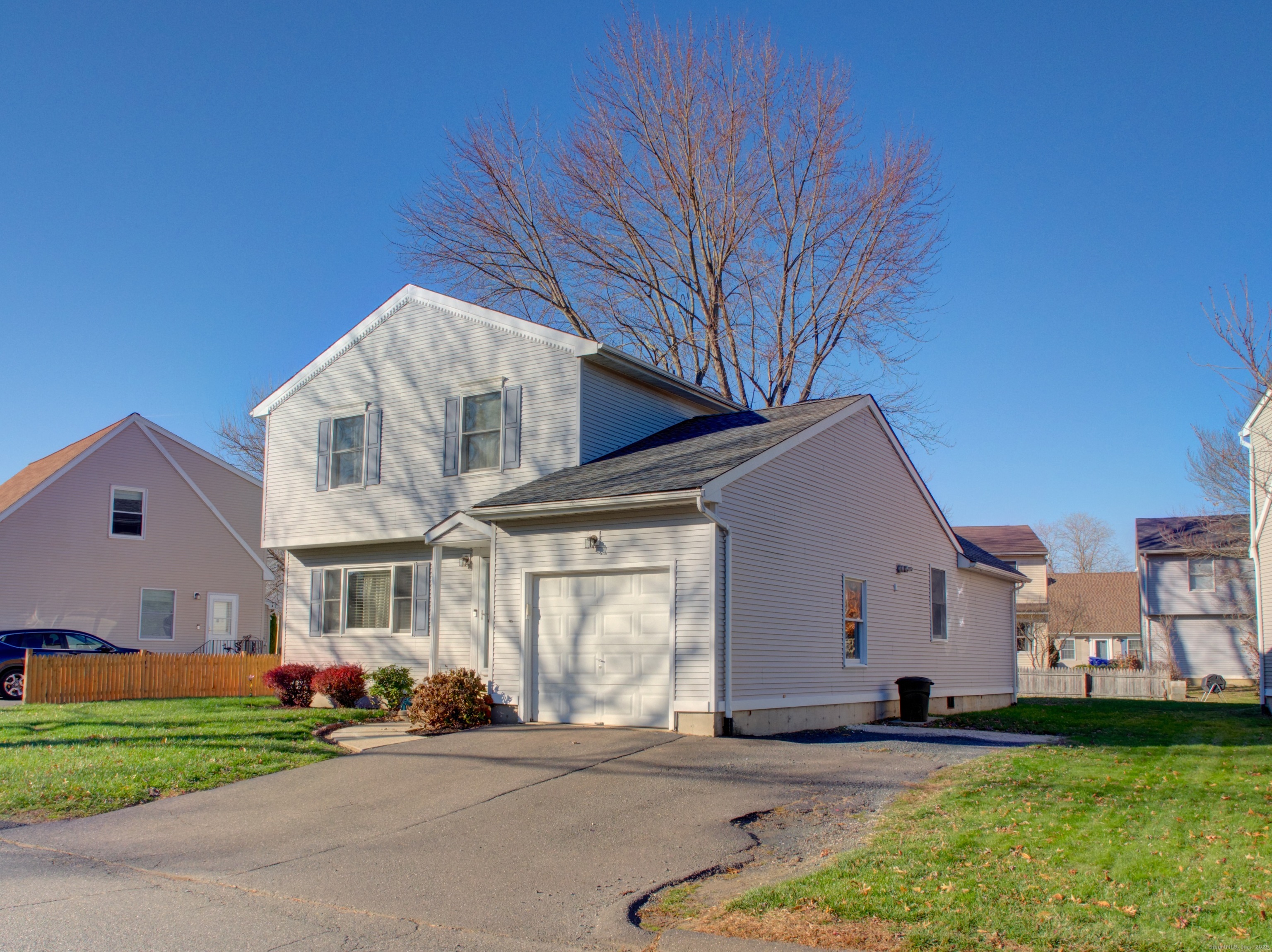 43 Kingsbury Lane Glastonbury CT 06033