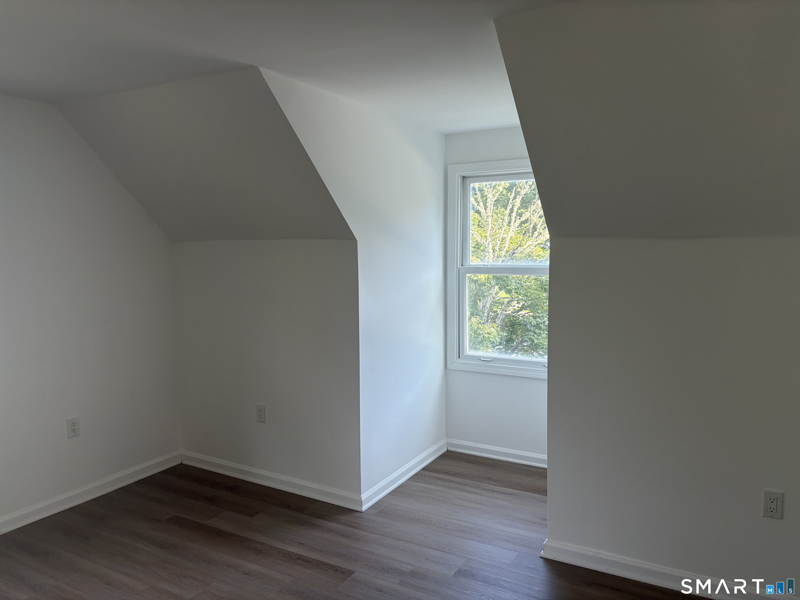 106 Deerfield Ridge Drive Groton CT 06355