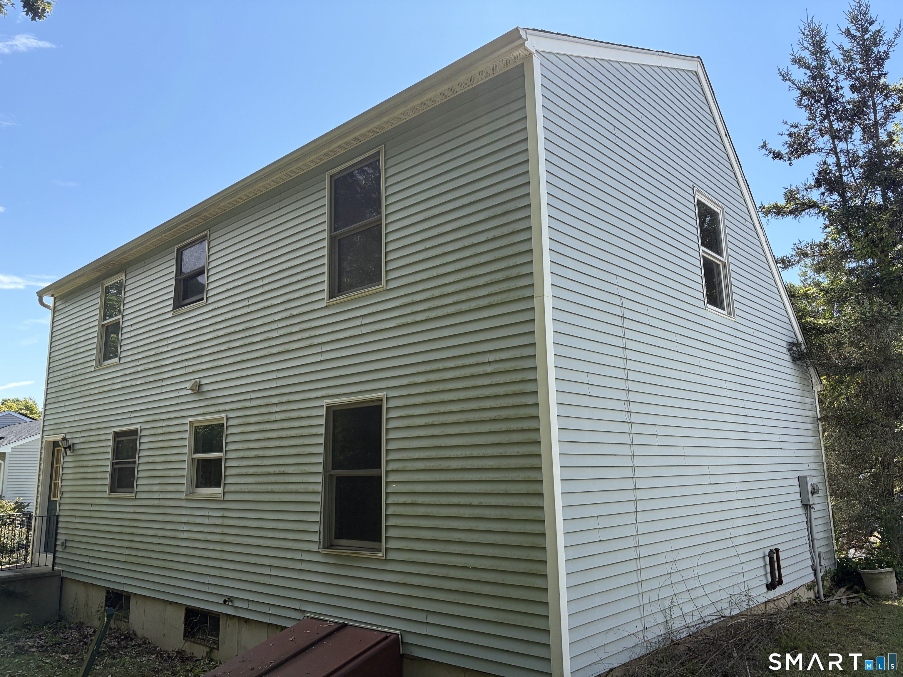 106 Deerfield Ridge Drive Groton CT 06355