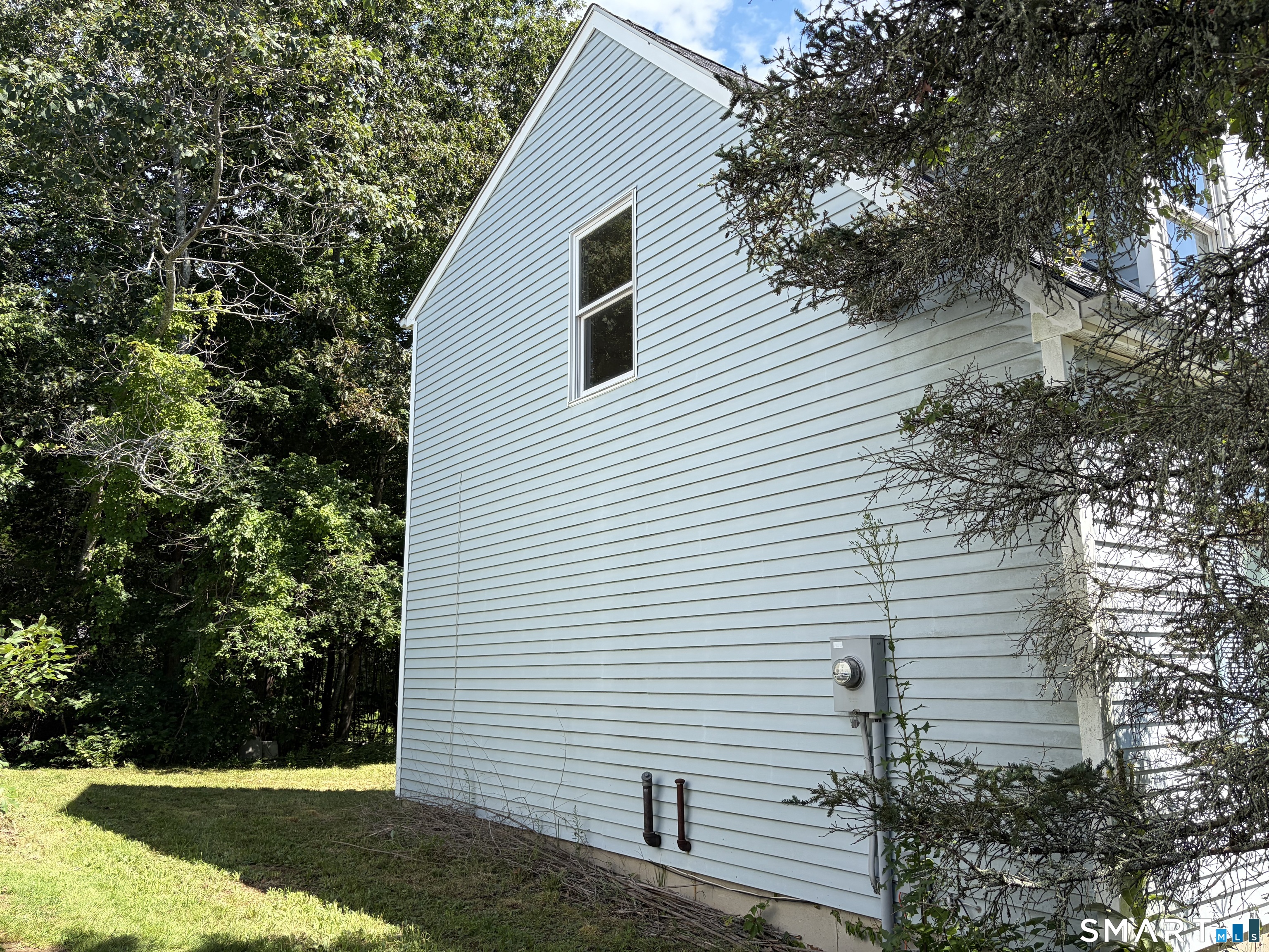 106 Deerfield Ridge Drive Groton CT 06355