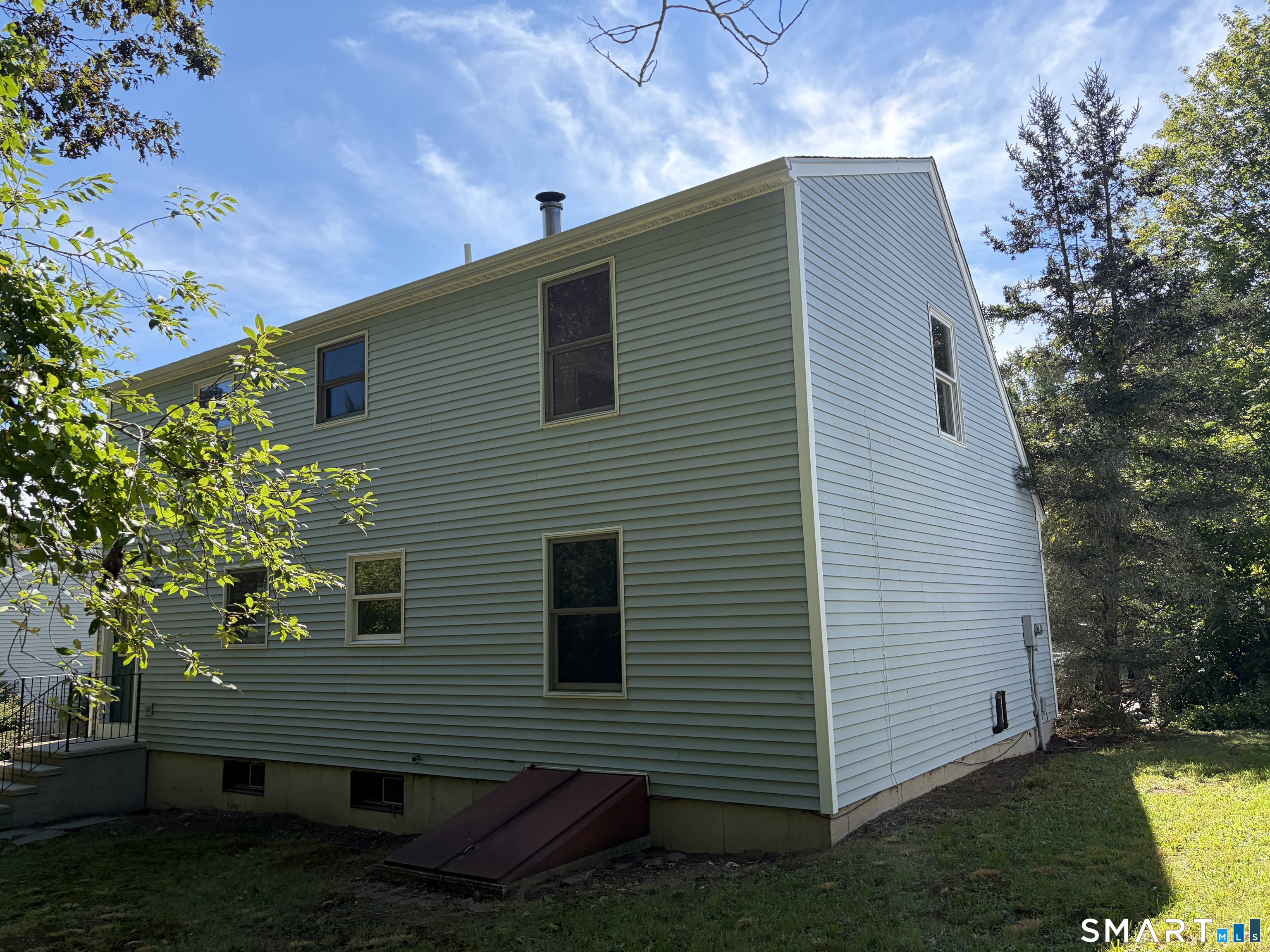106 Deerfield Ridge Drive Groton CT 06355