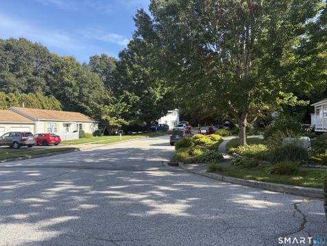 106 Deerfield Ridge Drive Groton CT 06355