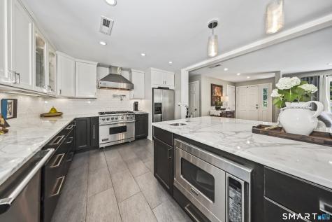 30 Midwood Avenue Wolcott CT 06716