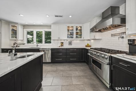 30 Midwood Avenue Wolcott CT 06716