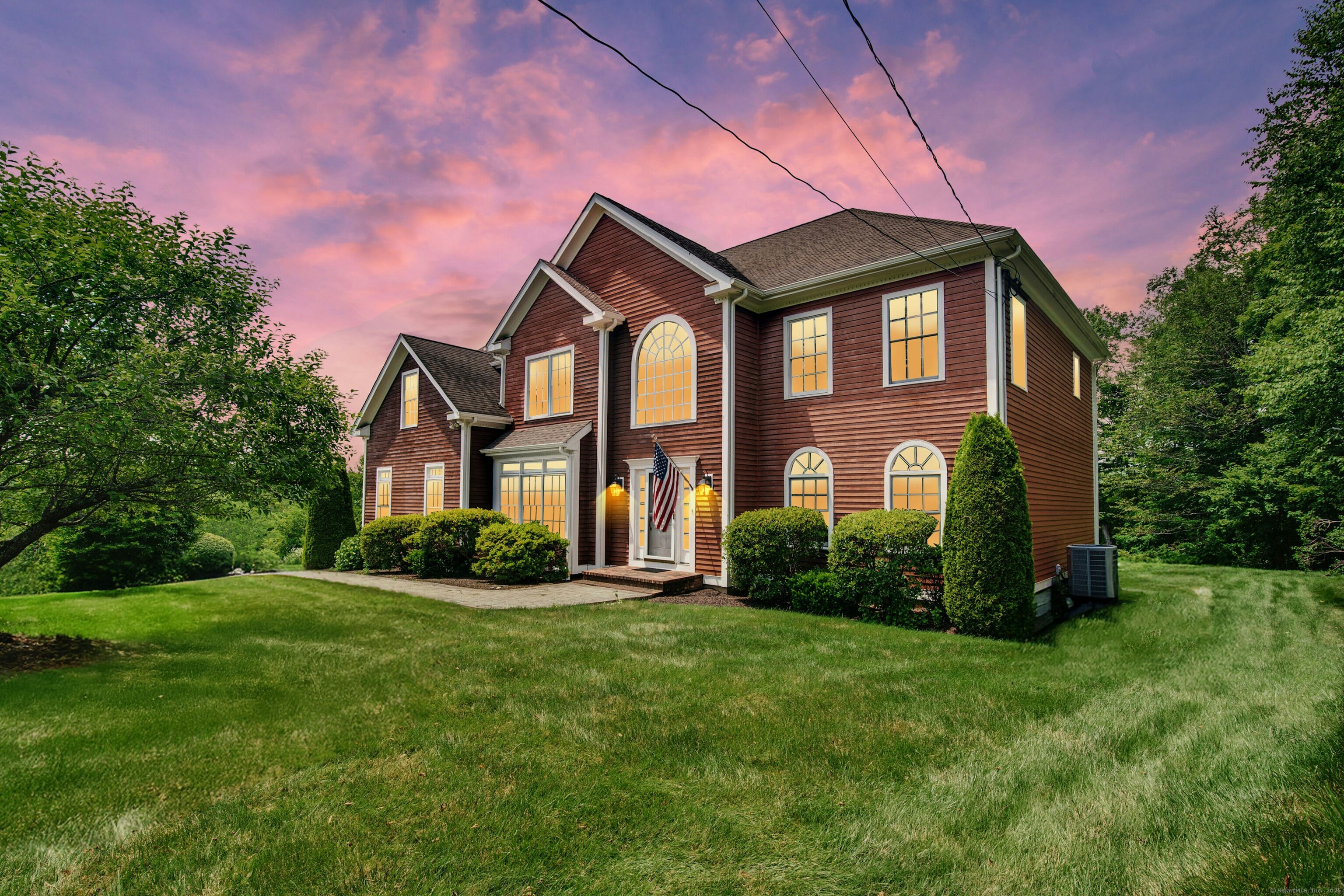 10 Belinsky Circle Oxford CT 06478