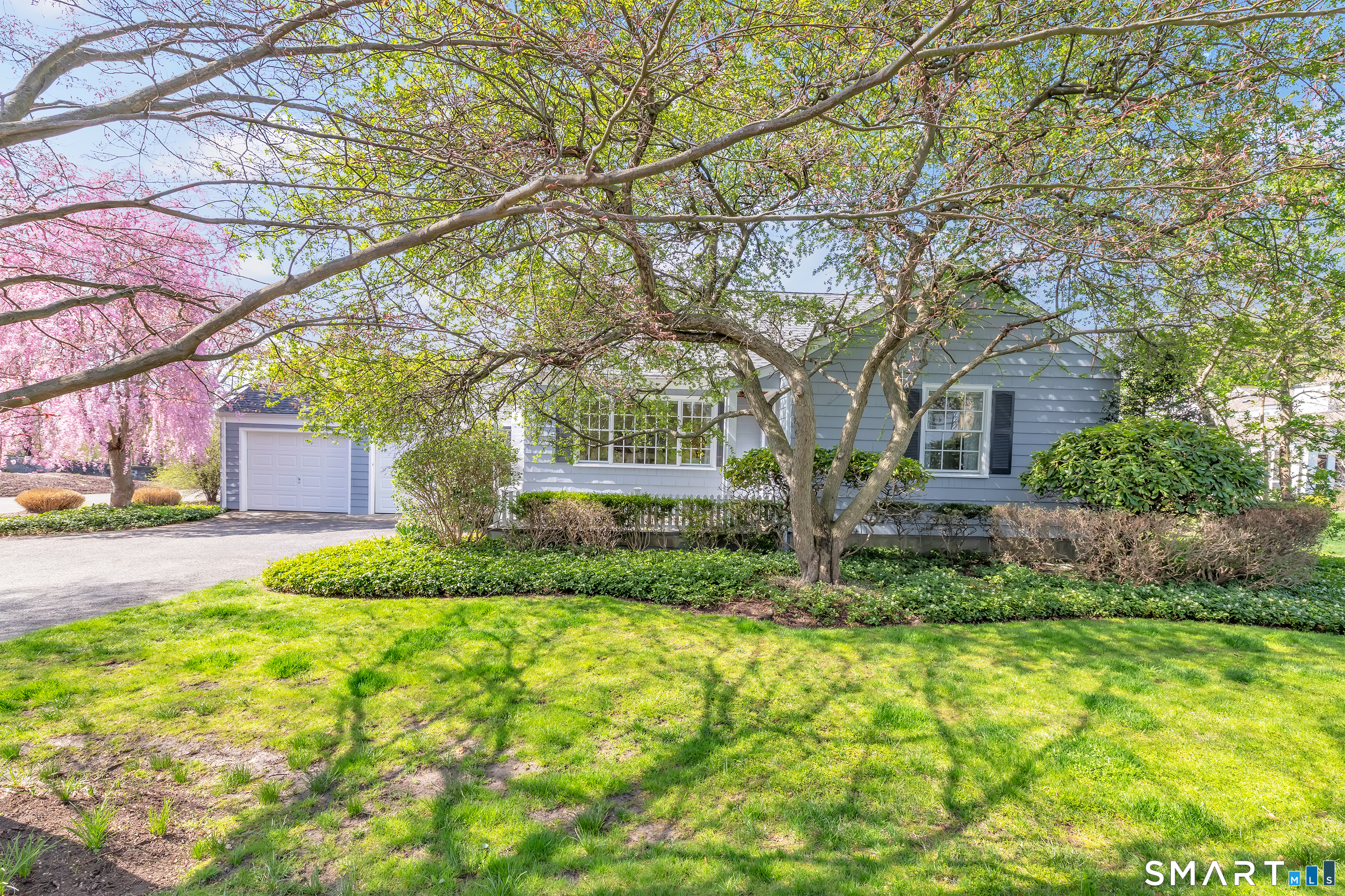 364 Beach Road Fairfield CT 06824