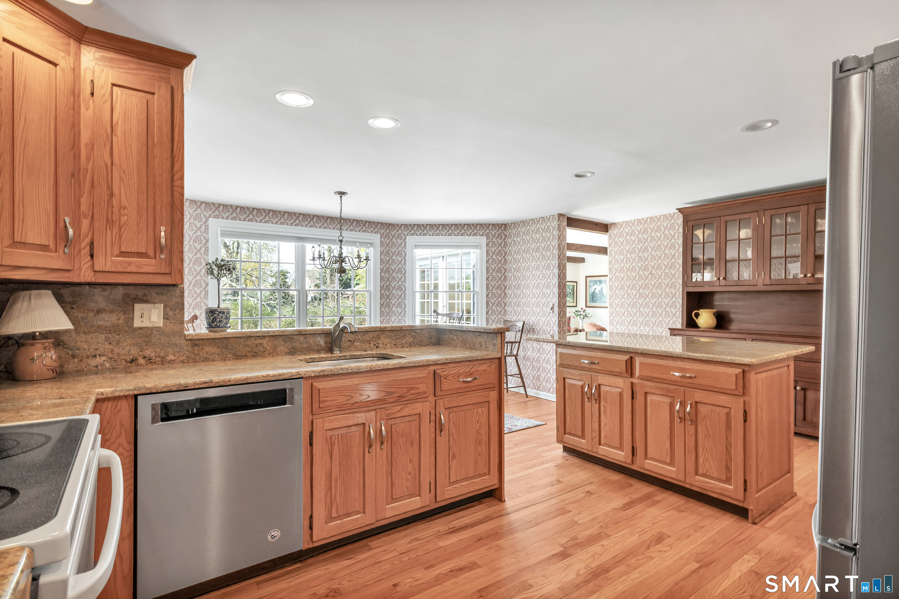 364 Beach Road Fairfield CT 06824