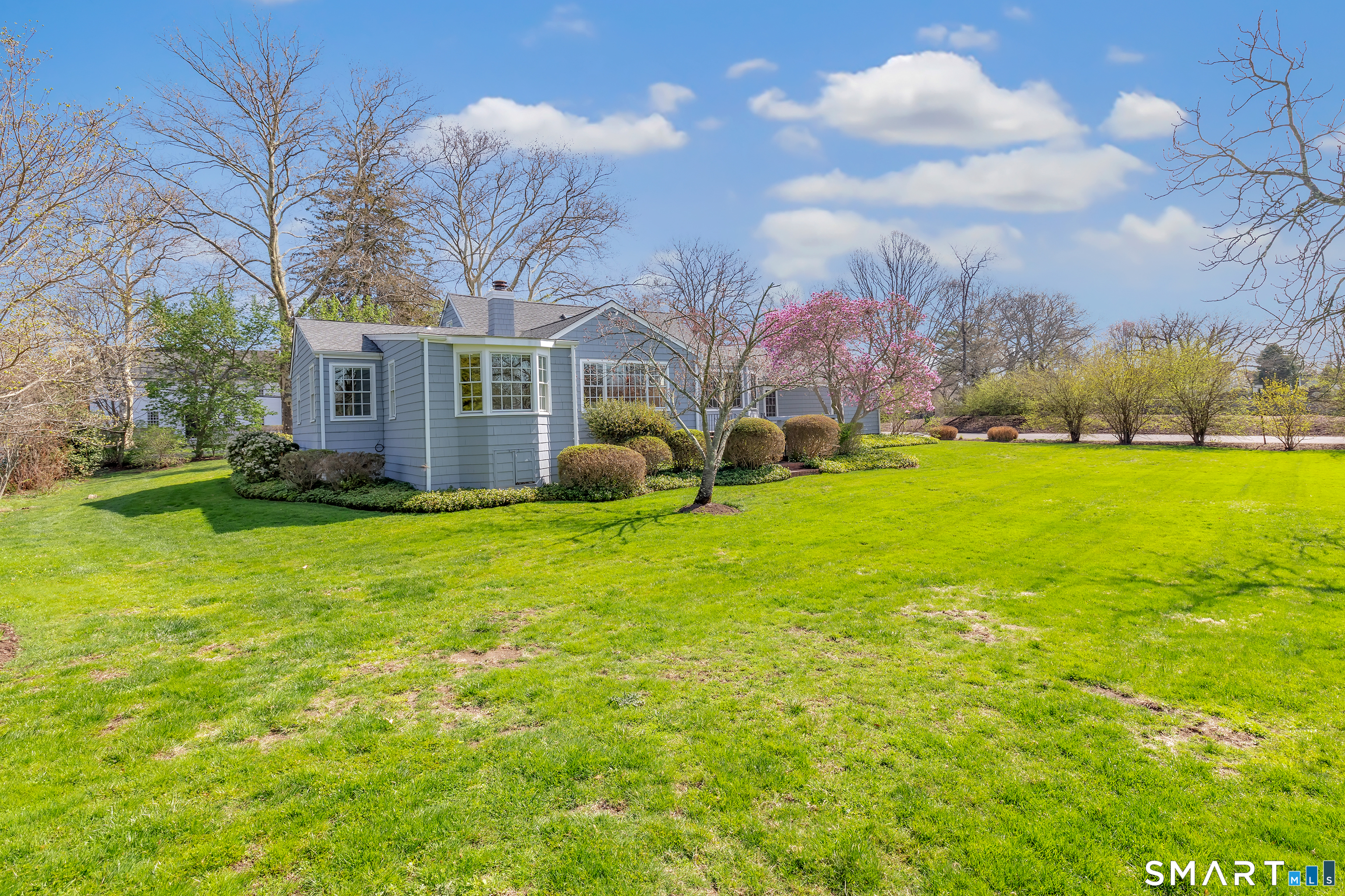 364 Beach Road Fairfield CT 06824