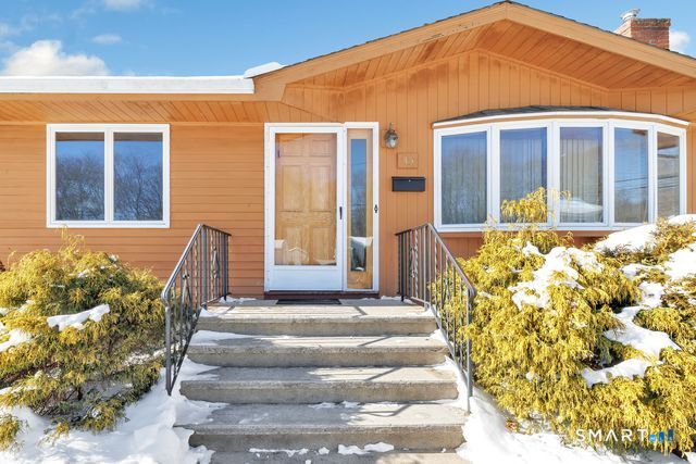 35 Rustown Drive Stratford CT 06614