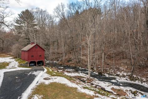 28 Squire Hill Road New Milford CT 06776