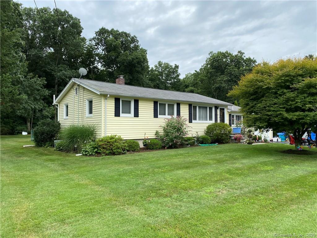 44 Pastors Walk Monroe CT 06468