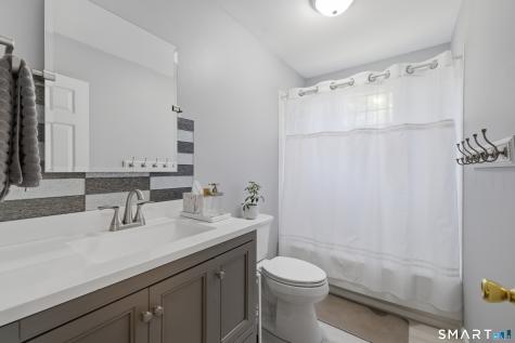 217 Middle Haddam Road East Hampton CT 06456