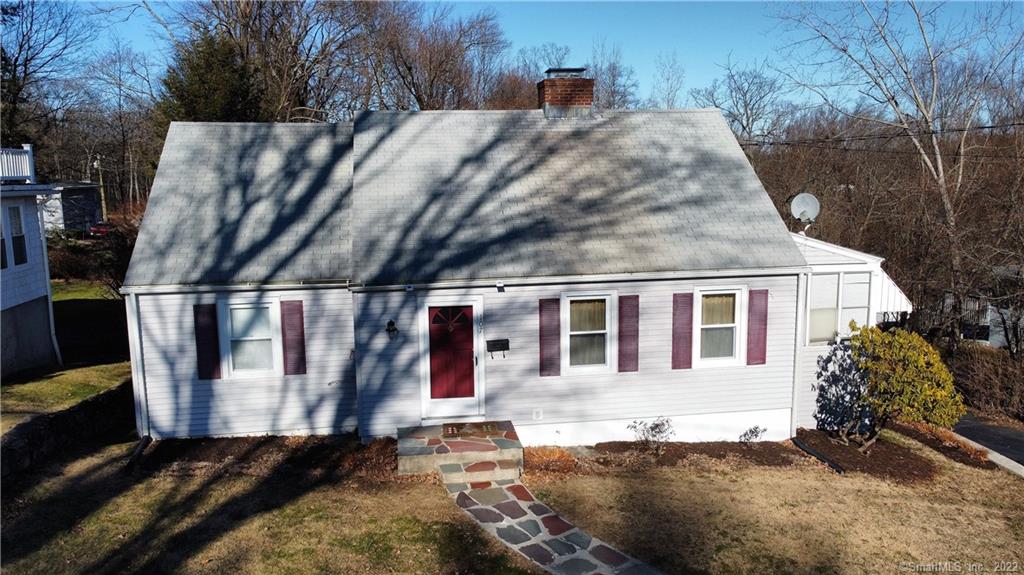 107 New Street Naugatuck CT 06770
