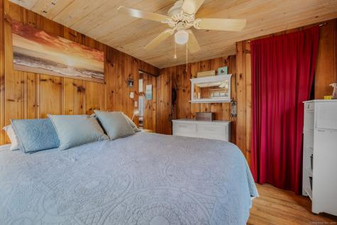 43 Attawan Avenue East Lyme CT 06357