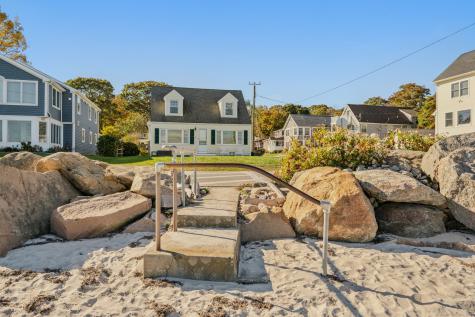 43 Attawan Avenue East Lyme CT 06357