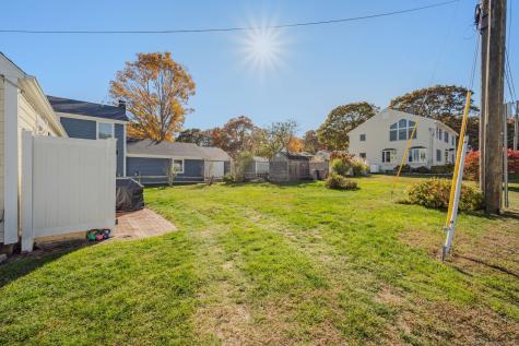 43 Attawan Avenue East Lyme CT 06357