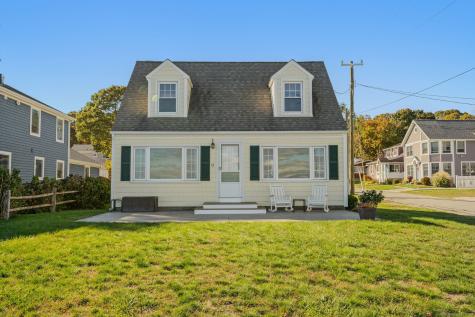 43 Attawan Avenue East Lyme CT 06357