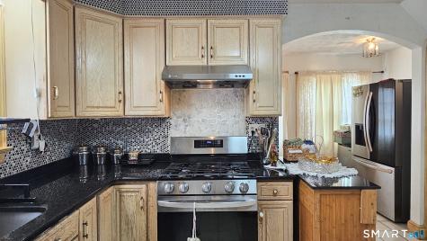 24 White Avenue West Hartford CT 06119