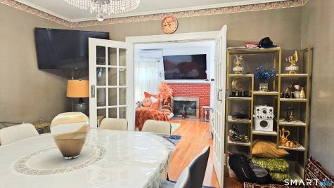 24 White Avenue West Hartford CT 06119