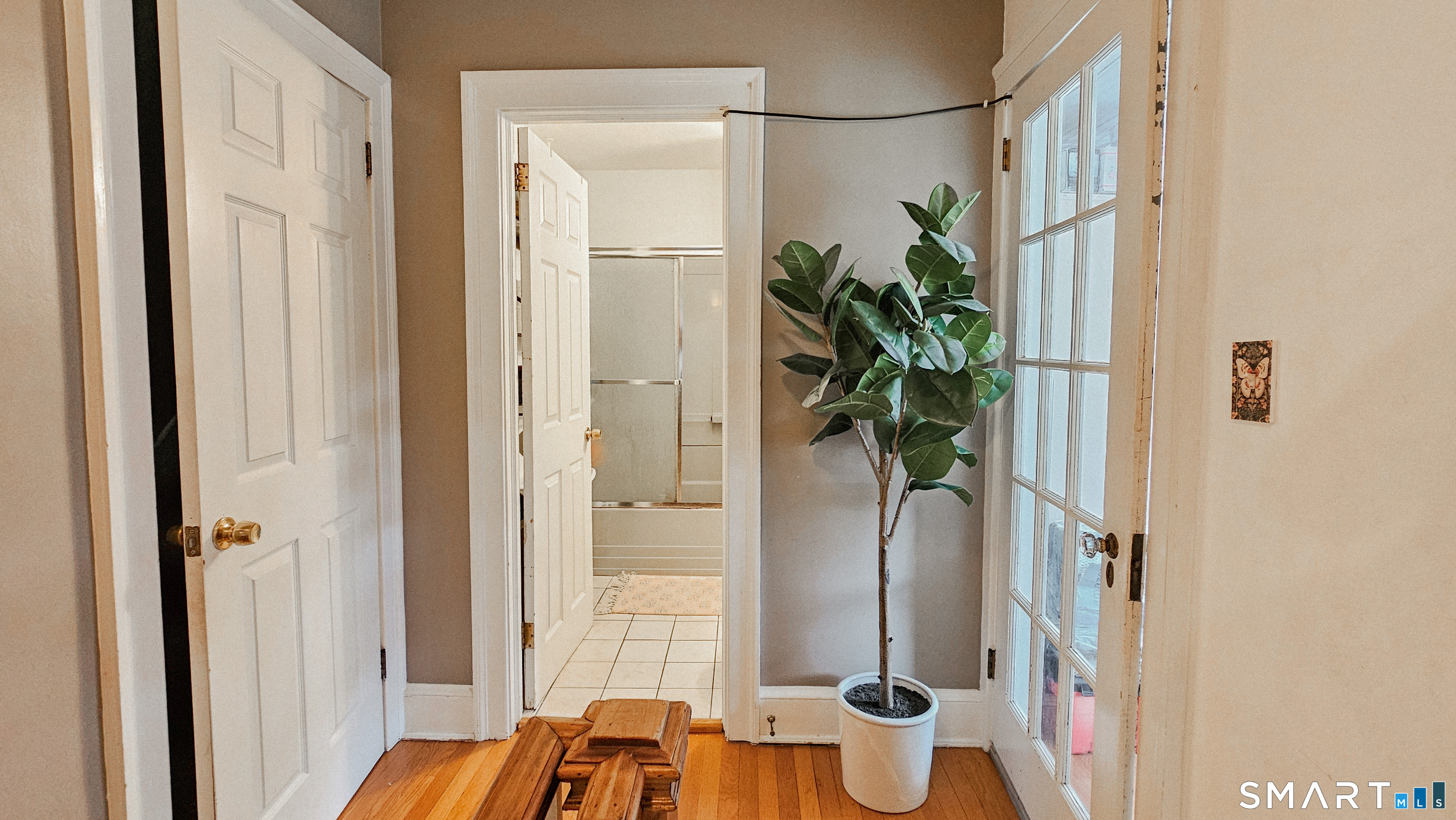 24 White Avenue West Hartford CT 06119