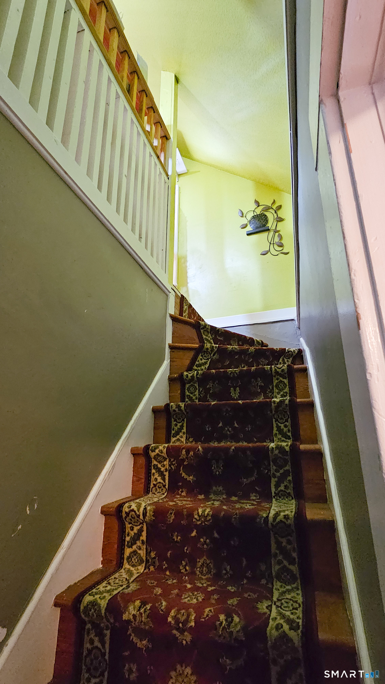 24 White Avenue West Hartford CT 06119