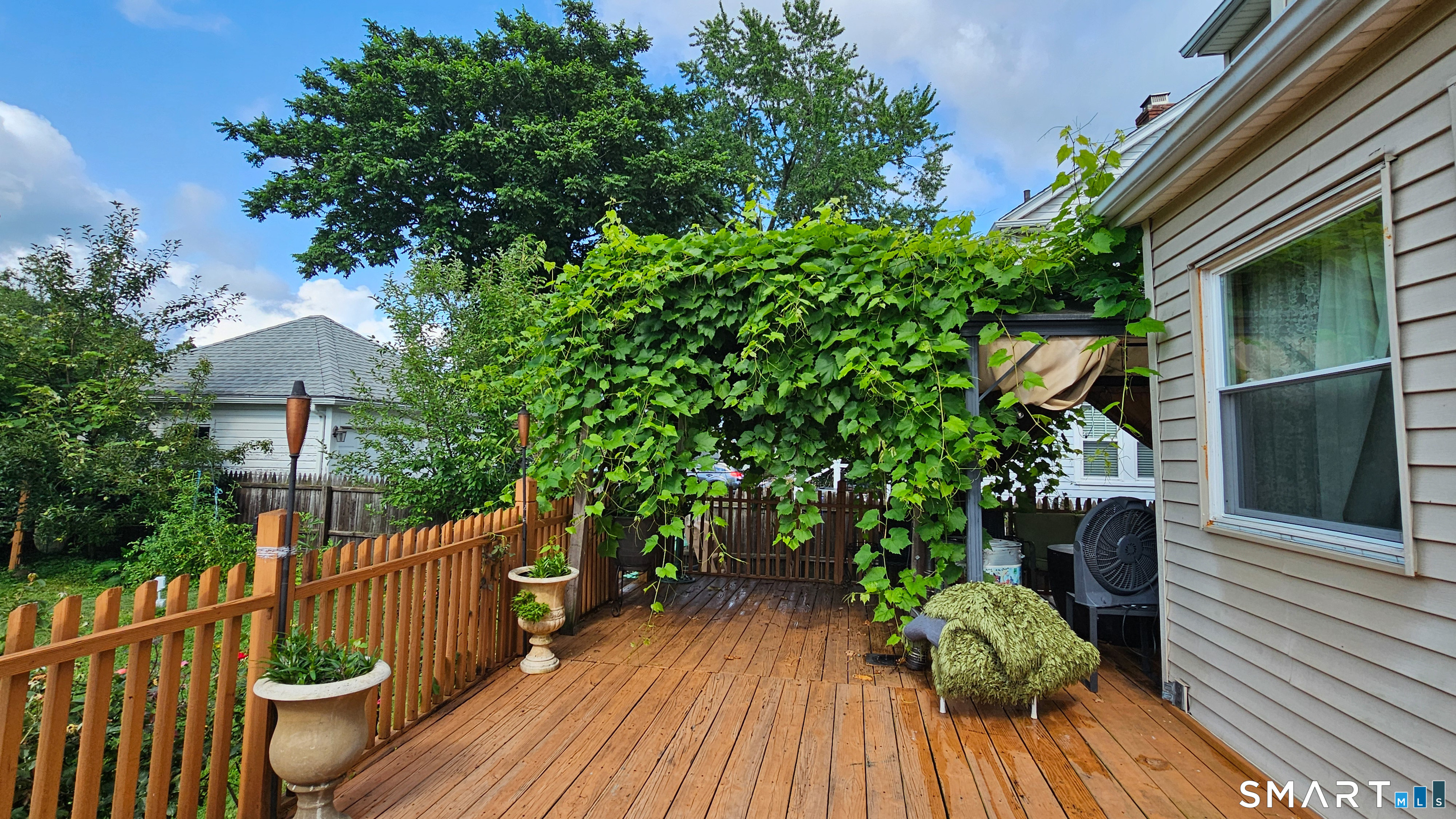 24 White Avenue West Hartford CT 06119