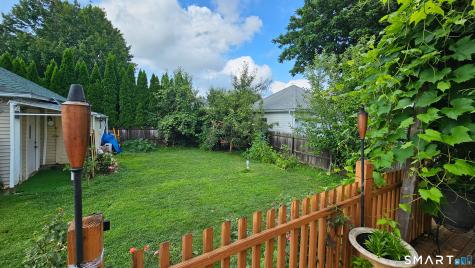 24 White Avenue West Hartford CT 06119
